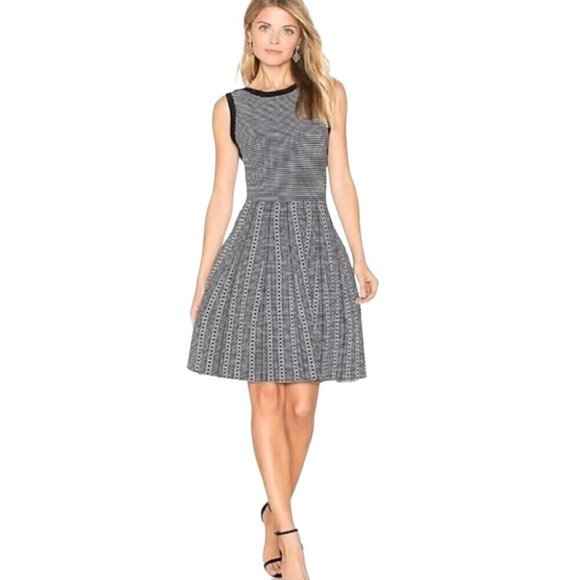 Alice + Olivia Kamilah Mini Fit and Flare Revolve Dress Womens Size Medium - Picture 1 of 12